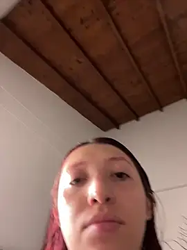 Paulina-Wells online show from 1, 10, 2025