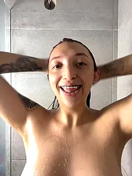 Paulina-Wells online show from 9, 11, 2025