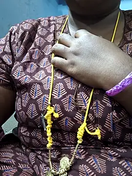 Snapshot of TAMIL_ELAKKIYA chatting on 23, 2, 2026 TAMIL ELAKKIYA online show from 23, 2, 2026