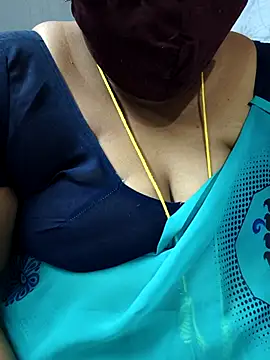 Snapshot of TAMIL_ELAKKIYA chatting on 27, 2, 2026 TAMIL ELAKKIYA online show from 27, 2, 2026