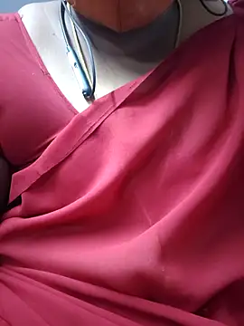 Snapshot of TAMIL_ELAKKIYA chatting on 9, 1, 2026 TAMIL ELAKKIYA online show from 9, 1, 2026