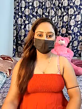 Cute-lusi online show from 4, 10, 2025