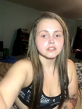 JuicyExxxperience online show from 27, 10, 2025