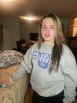 JuicyExxxperience online show from 19, 12, 2025