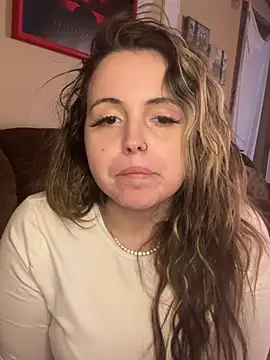 JuicyExxxperience online show from 19, 1, 2026