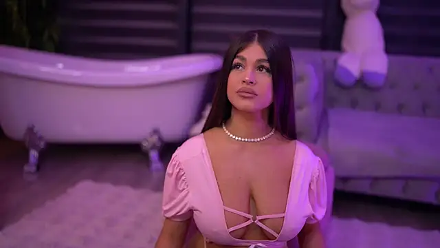 BellaNoirre online show from 26, 10, 2025