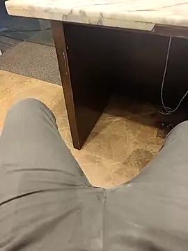 Snapshot of hotboy43339 chatting on 9, 9, 2025 hotboy43339 online show from 9, 9, 2025