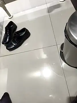 Snapshot of hotboy43339 chatting on 19, 10, 2025 hotboy43339 online show from 19, 10, 2025