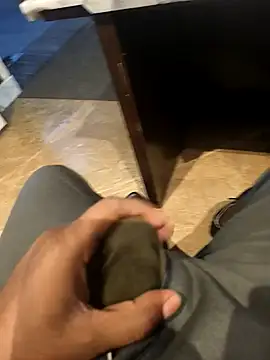 Snapshot of hotboy43339 chatting on 2, 11, 2025 hotboy43339 online show from 2, 11, 2025