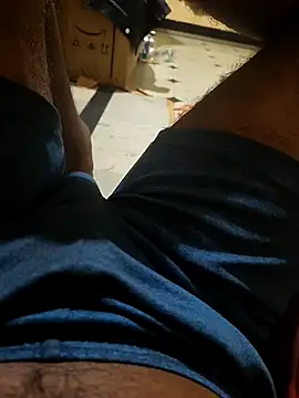 Snapshot of hotboy43339 chatting on 13, 10, 2025 hotboy43339 online show from 13, 10, 2025