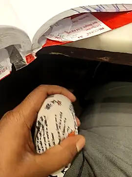 Snapshot of hotboy43339 chatting on 24, 10, 2025 hotboy43339 online show from 24, 10, 2025