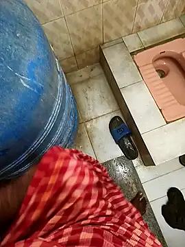 Snapshot of hotboy43339 chatting on 24, 9, 2025 hotboy43339 online show from 24, 9, 2025