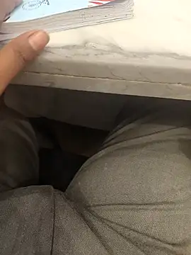 hotboy43339 online show from 15, 12, 2025