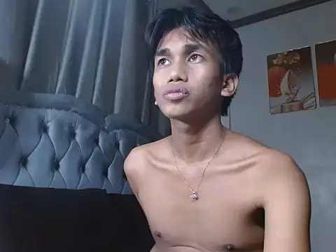 charlie0728 online show from 13, 9, 2025