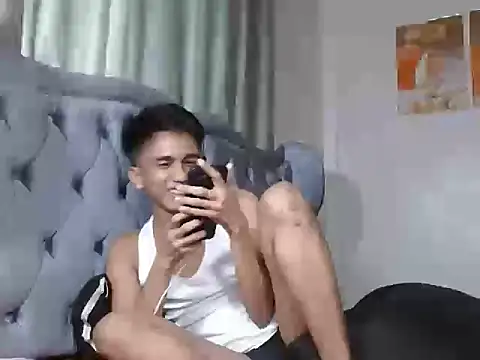 charlie0728 online show from 22, 12, 2025