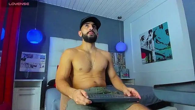 Yiyo10  online show from 15, 2, 2026