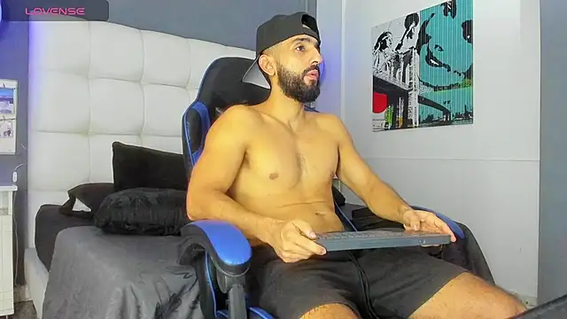 Yiyo10  online show from 22, 2, 2026