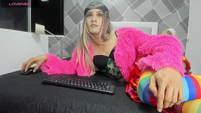 Snapshot of shantala_nastasiia chatting on 19, 4, 2026 shantala nastasiia online show from 19, 4, 2026