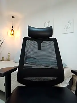 damian bull online show from 9, 10, 2025