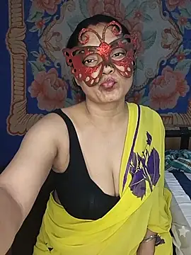 Snapshot of MEERAcle chatting on 19, 7, 2026 MEERAcle online show from 19, 7, 2026