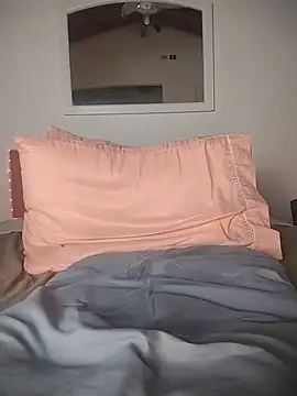 CinnamonGirlRJ online show from 20, 12, 2025