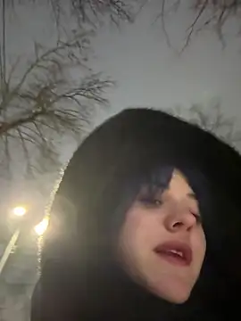 Only April online show from 27, 2, 2026