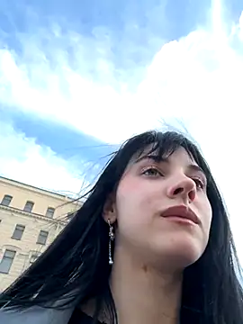 Only April online show from 17, 9, 2025