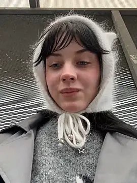 Only April online show from 20, 9, 2025