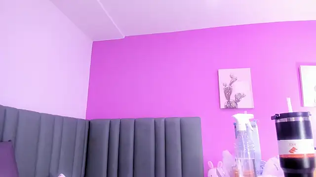 catalina jolie online show from 3, 4, 2026