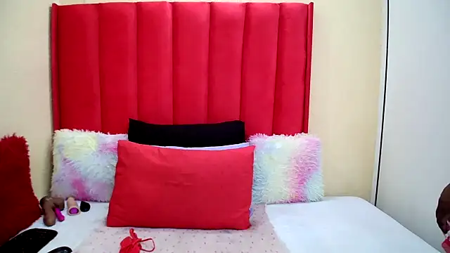 BigAssjuicy26 online show from 14, 2, 2026