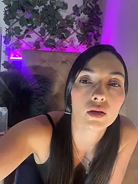 fetish foot  online show from 8, 11, 2025