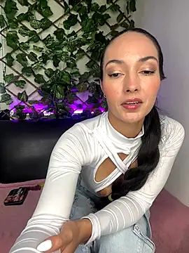 fetish foot  online show from 13, 9, 2025