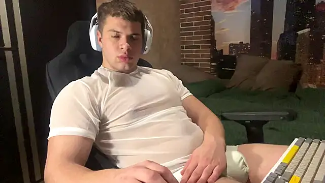 MusclePhantom online show from 13, 4, 2026