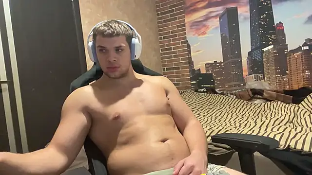 MusclePhantom online show from 10, 11, 2025