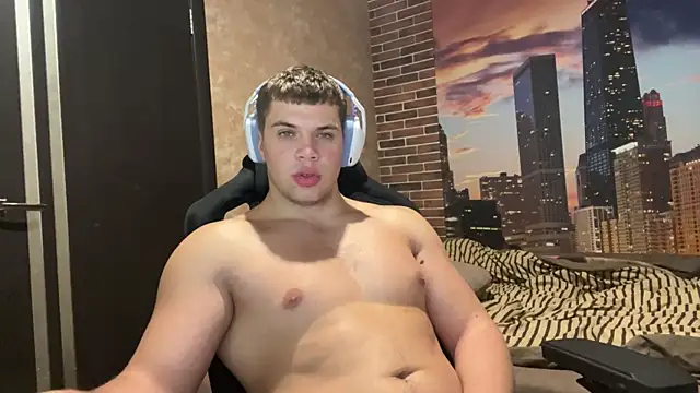 MusclePhantom online show from 5, 12, 2025