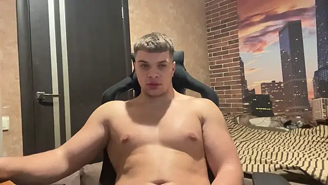 MusclePhantom online show from 16, 12, 2025