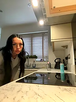 BELLABLACKXUK online show from 22, 11, 2025