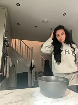 BELLABLACKXUK online show from 30, 10, 2025