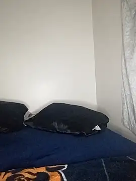 MoonlikePolicy727 online show from 3, 11, 2025