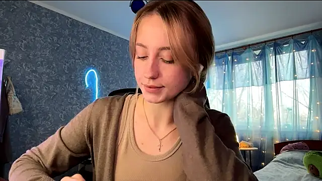 Jetta Corsacami online show from 11, 11, 2025