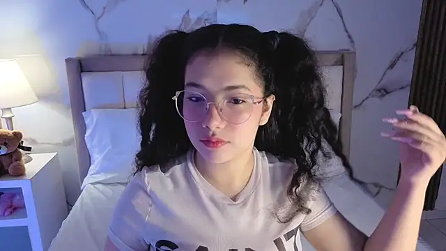 LunaRosse  online show from 14, 11, 2025