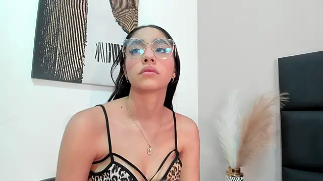 IvyJhons online show from 27, 11, 2025