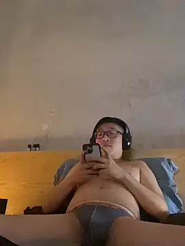 AndrewP13331 online show from 24, 9, 2025