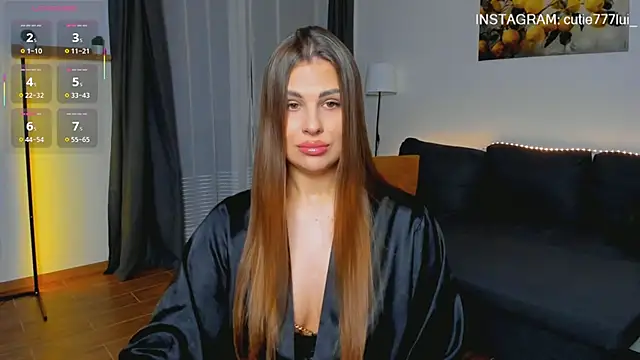 Cutie Lui online show from 18, 11, 2025