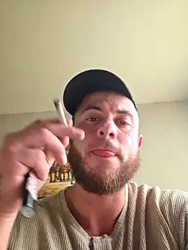 MushroomM1 online show from 15, 6, 2026