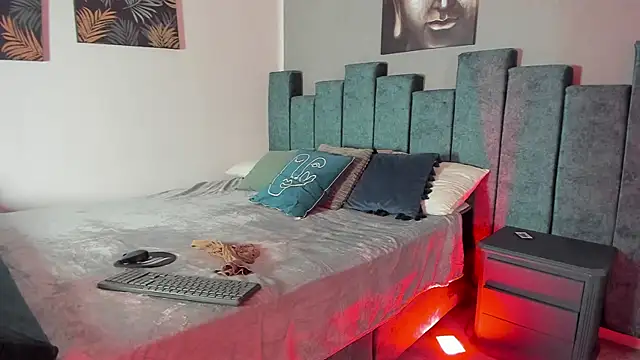 Scaar Percy online show from 4, 11, 2025