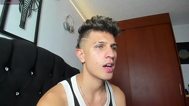 kevin ahss online show from 4, 12, 2025