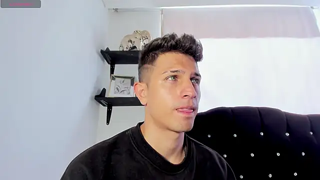 kevin ahss online show from 8, 4, 2026