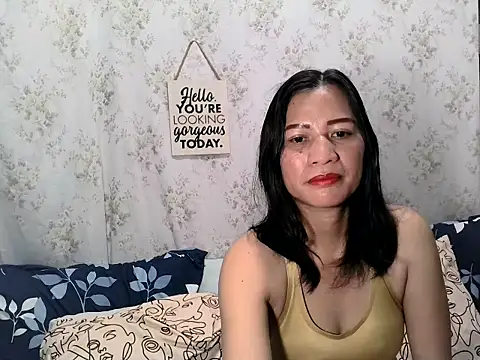Snapshot of AgnesCutie chatting on 6, 6, 2026 AgnesCutie online show from 6, 6, 2026