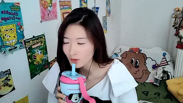 Moonlight-23 online show from 23, 9, 2025